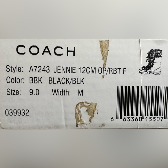 Coach boots size 9 with Rabbit fur in box good condition. - Picture 3 of 5